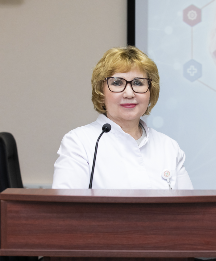Главный врач Окружного кардиодиспансера Урванцева Ирина Александровна
